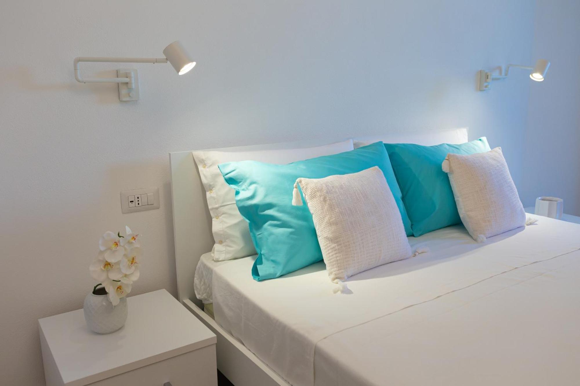 Estia Suites Villasimius Eksteriør billede
