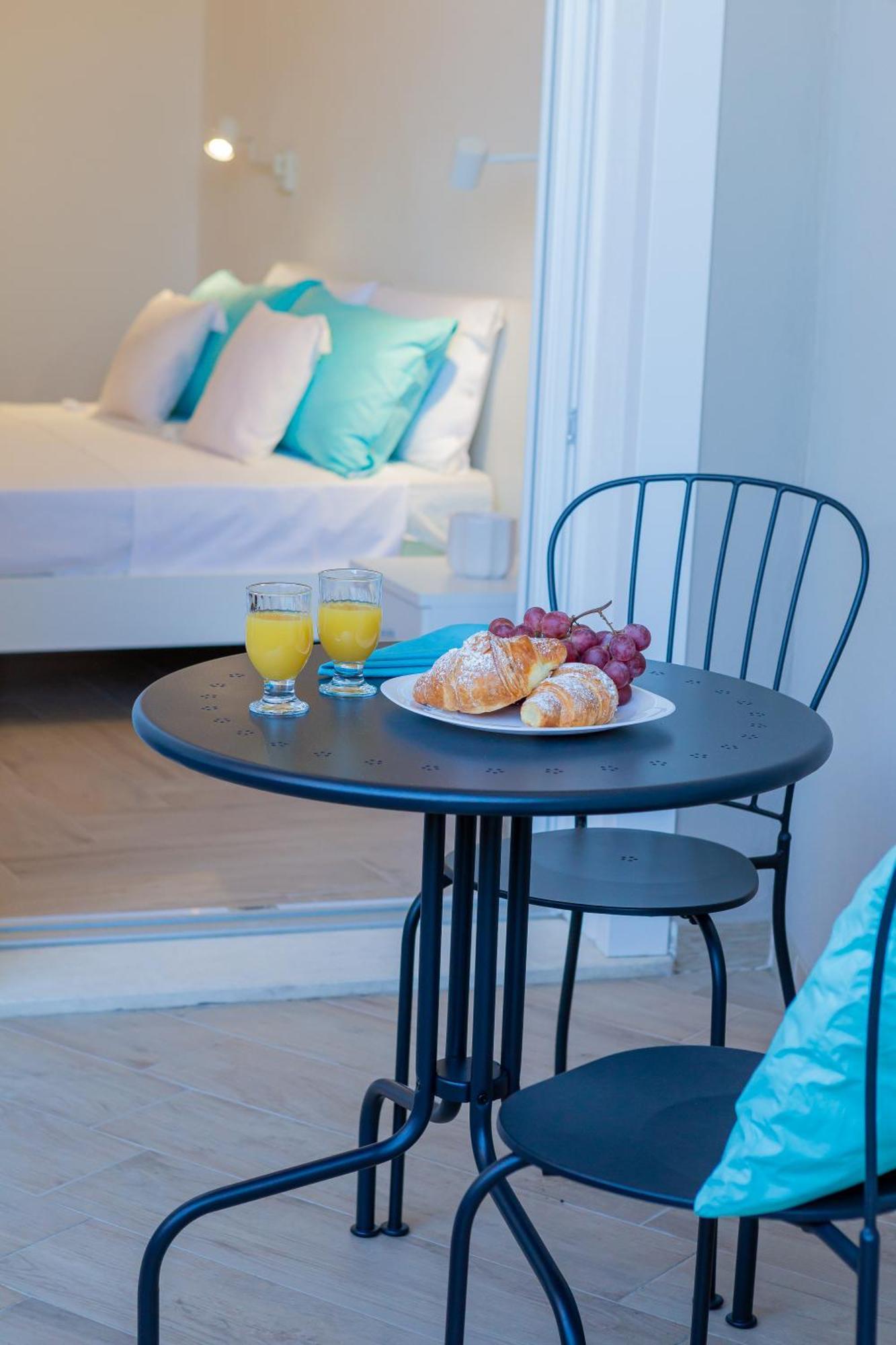 Estia Suites Villasimius Eksteriør billede